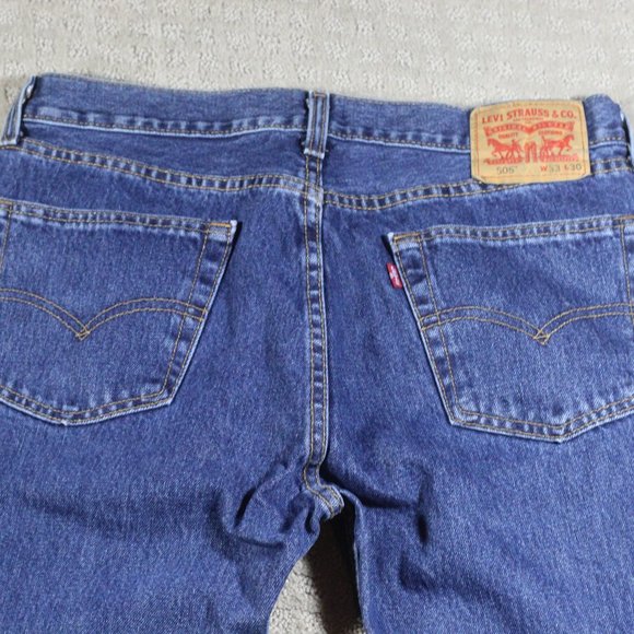 Levi's 505 Medium Blue Jeans 33x30 - PERFECTLY BROKEN IN - Picture 3 of 6